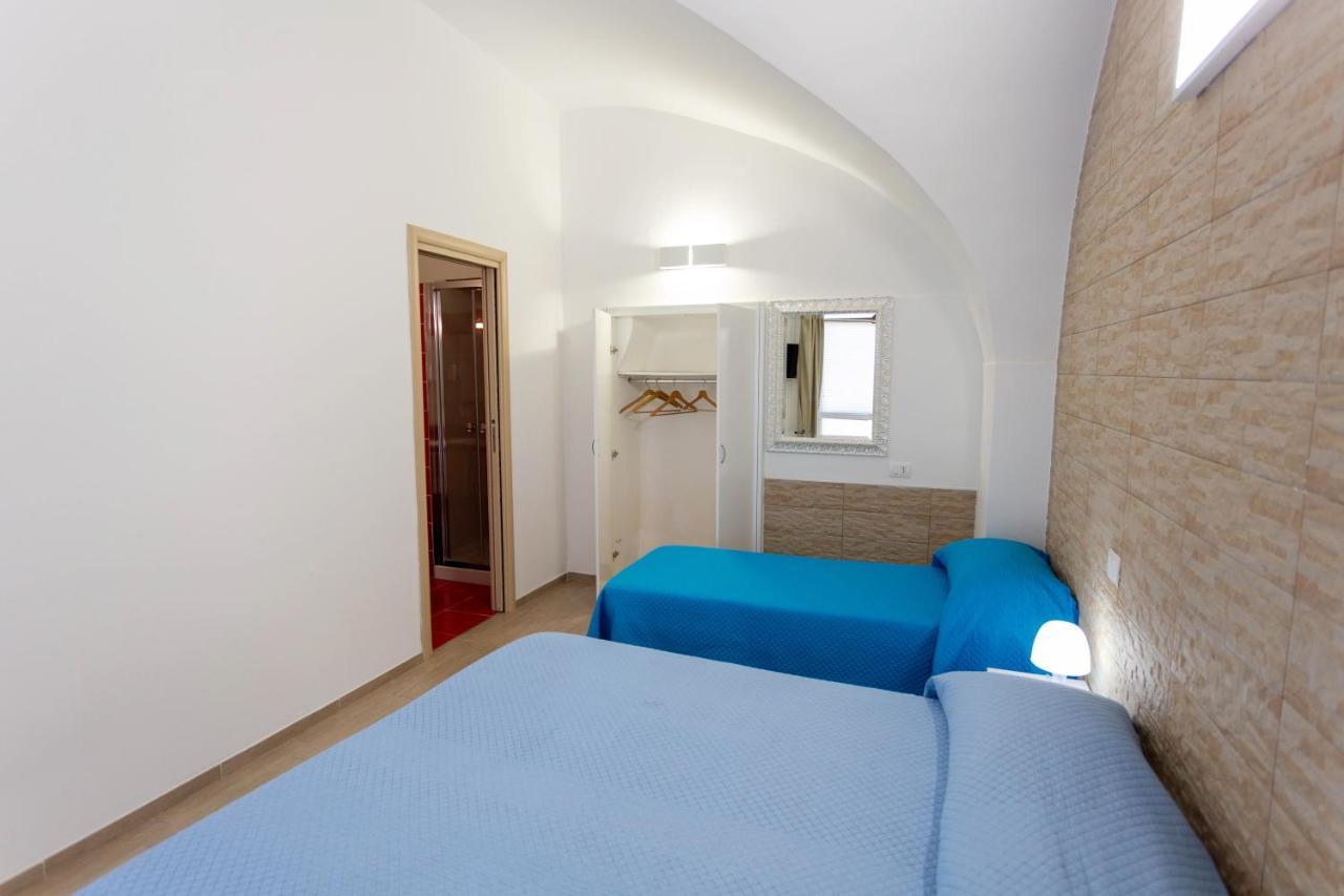 Z'Bass Rooms Termoli Exteriör bild
